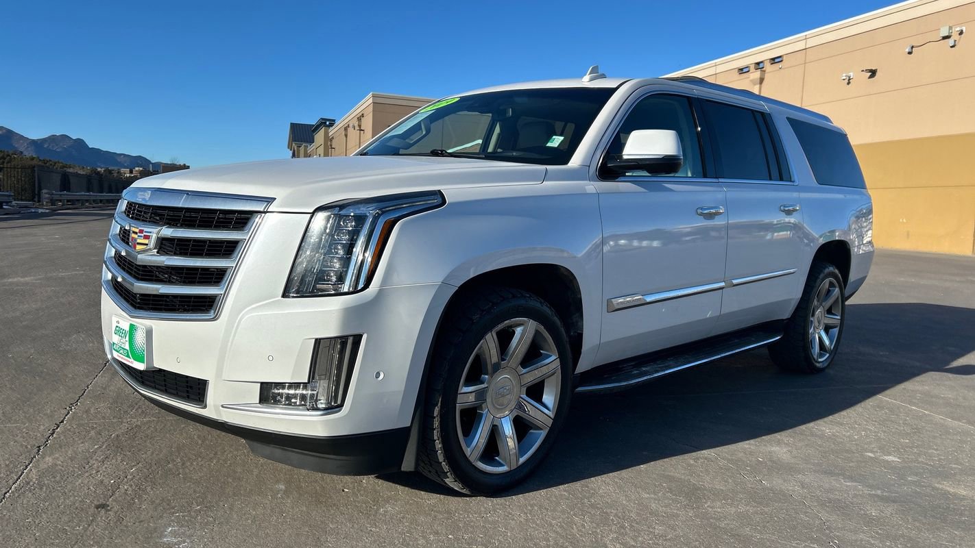 Used 2019 Cadillac Escalade ESV Luxury image 18