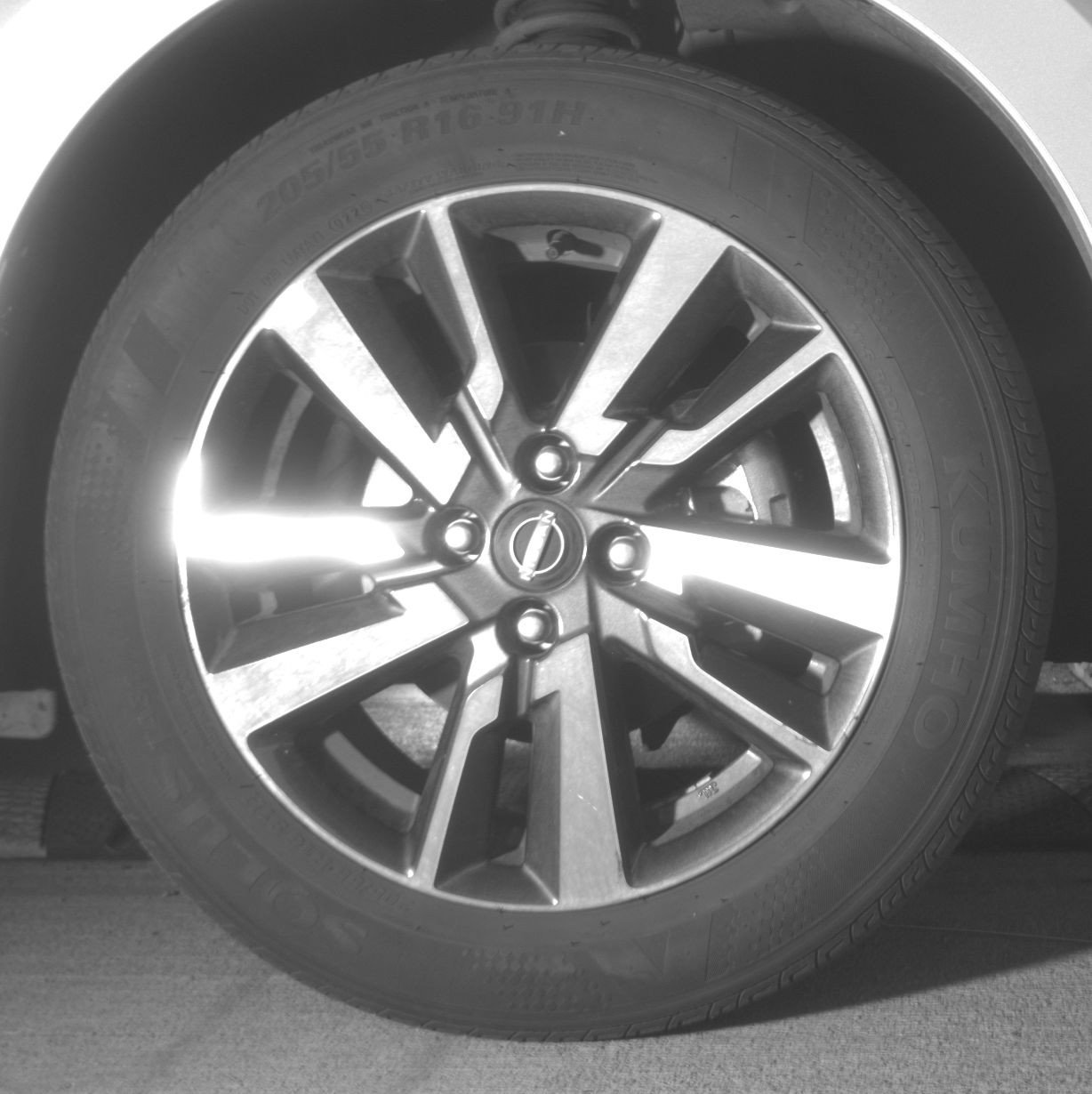 Used 2025 Nissan Versa SV FWD image 13