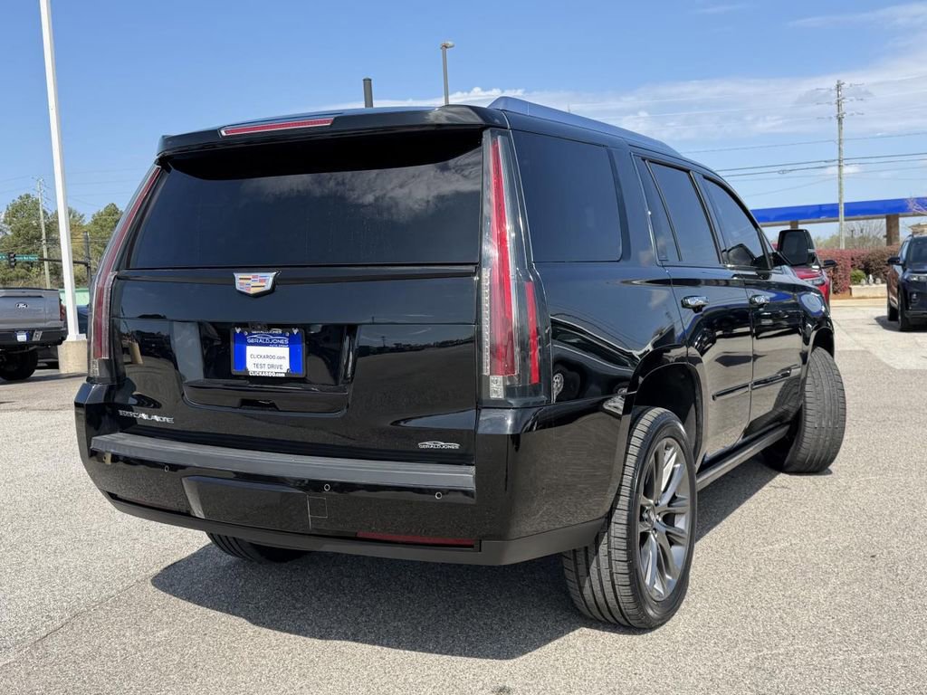 Used 2019 Cadillac Escalade Platinum w/ Escalade Sport Edition image 6