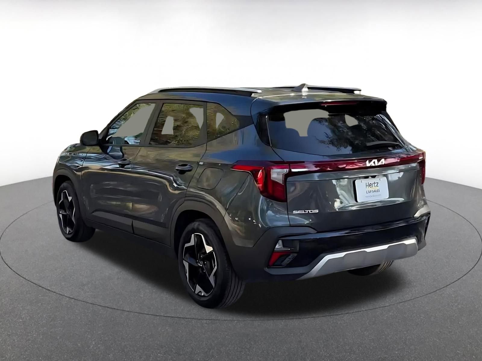 Used 2025 Kia Seltos S image 11