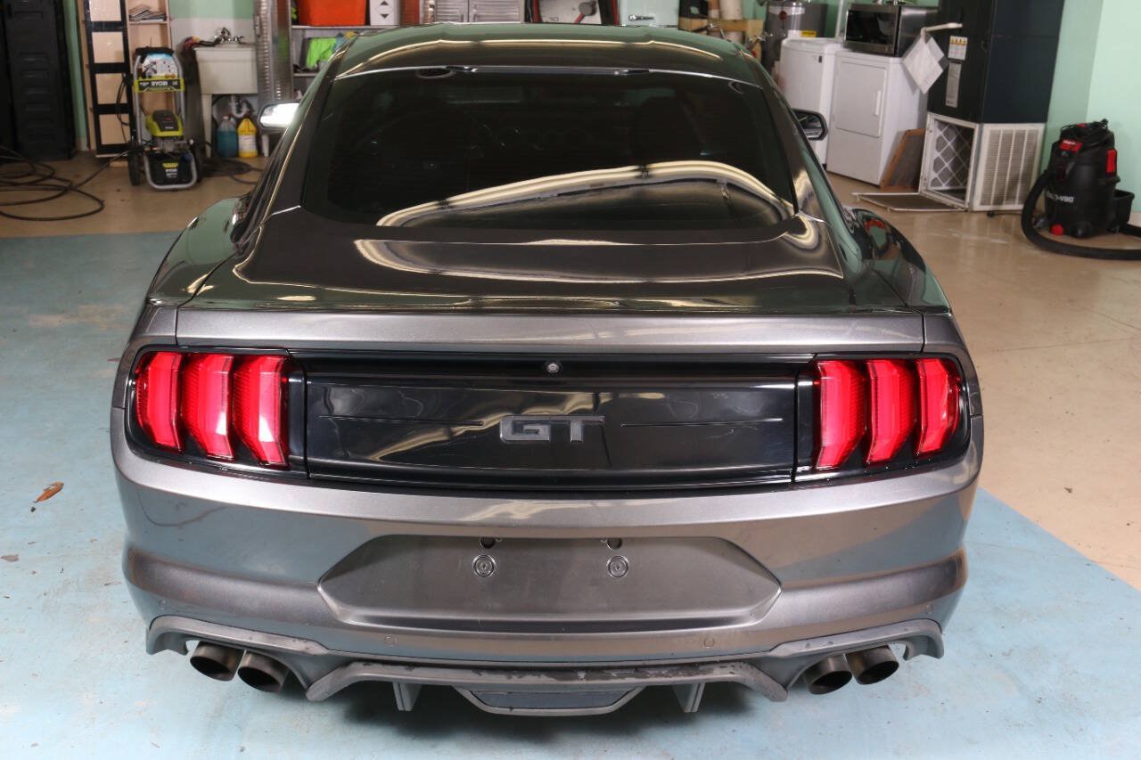 Used 2018 Ford Mustang GT w/ GT Performance Package RWD image 14