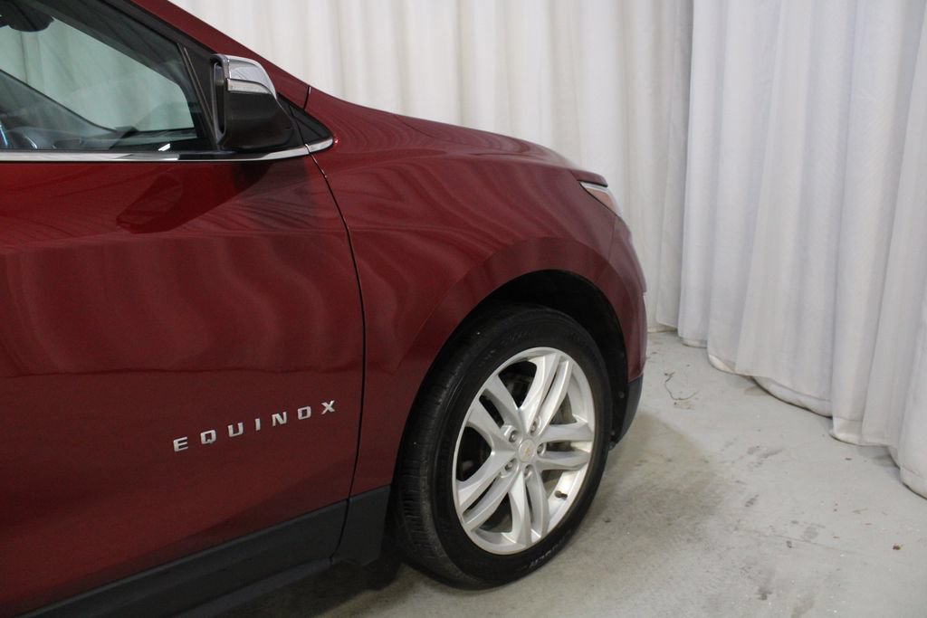 Used 2018 Chevrolet Equinox Premier AWD/4WD image 29