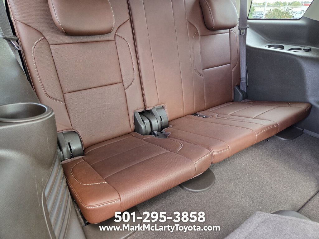 Used 2020 Chevrolet Tahoe Premier AWD/4WD image 16