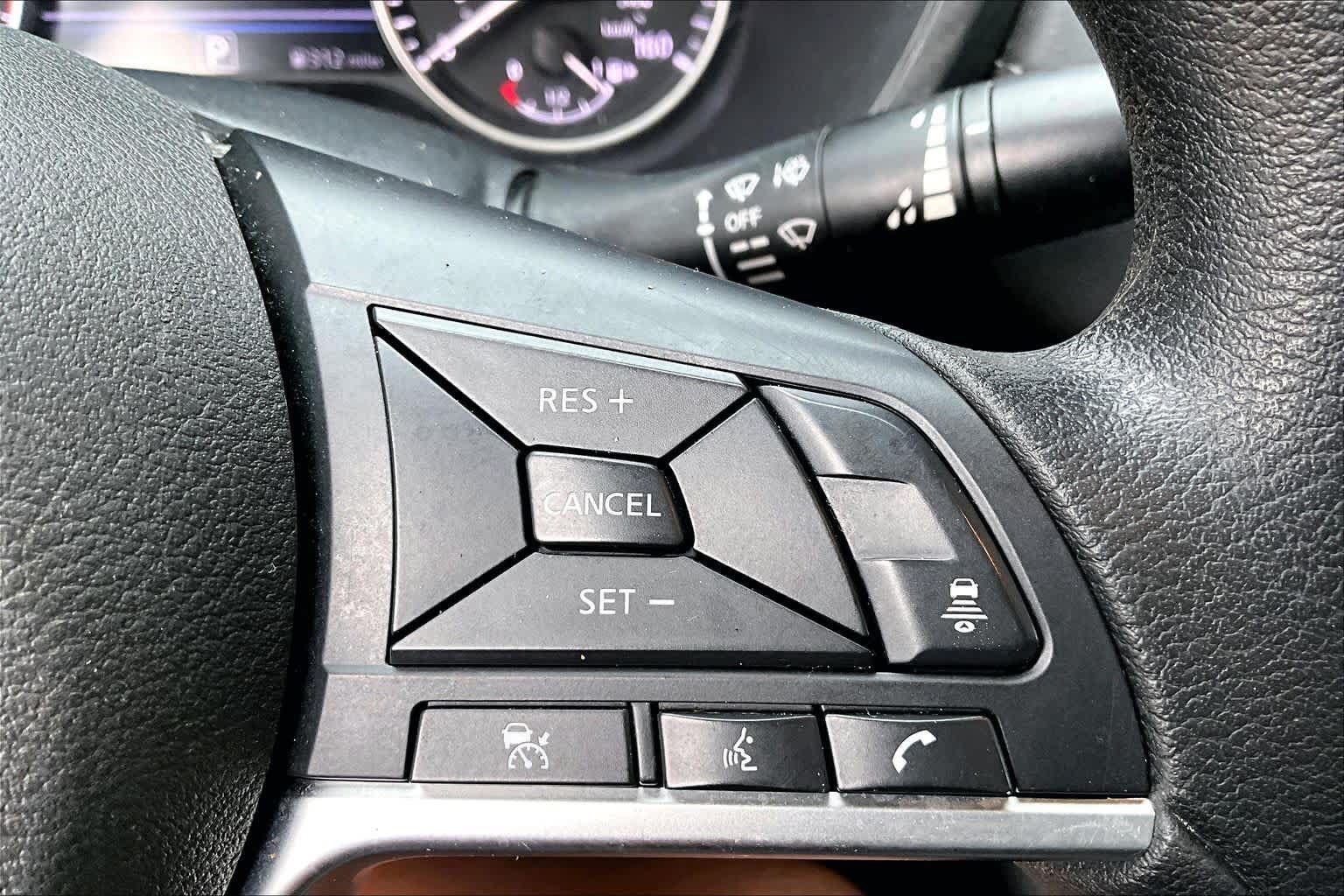 Certified 2024 Nissan Sentra SV FWD image 33