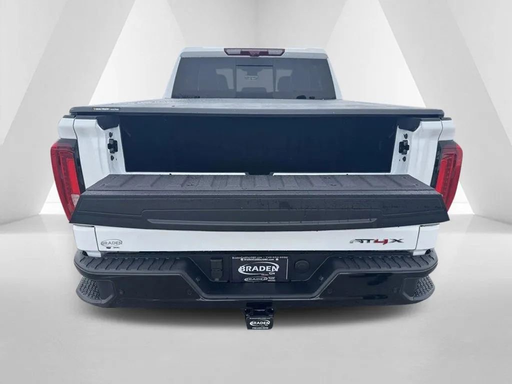 New 2026 GMC Sierra 1500 AT4X w/ LPO, Black Badging Package image 33