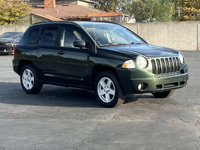 Used 2010 Jeep Compass Sport FWD image 7
