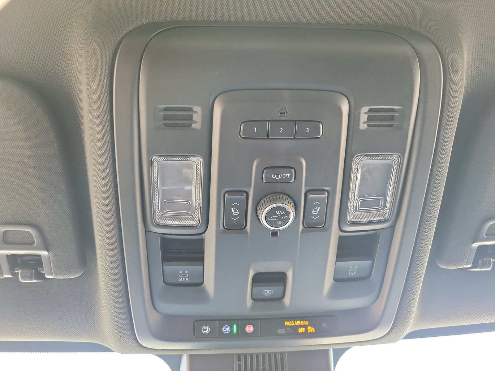 Used 2023 Chevrolet Tahoe RST w/ Luxury Package AWD/4WD image 22
