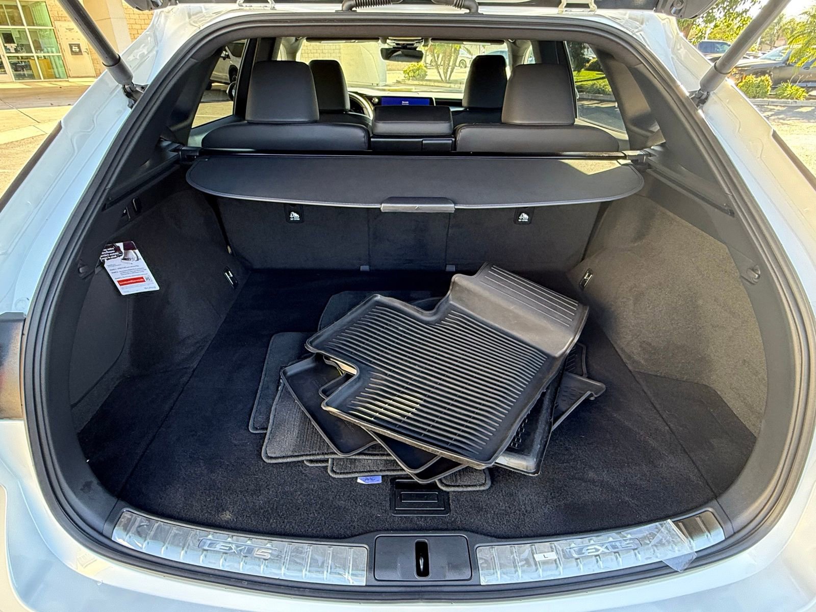 Used 2024 Lexus RX 350h 350h image 17