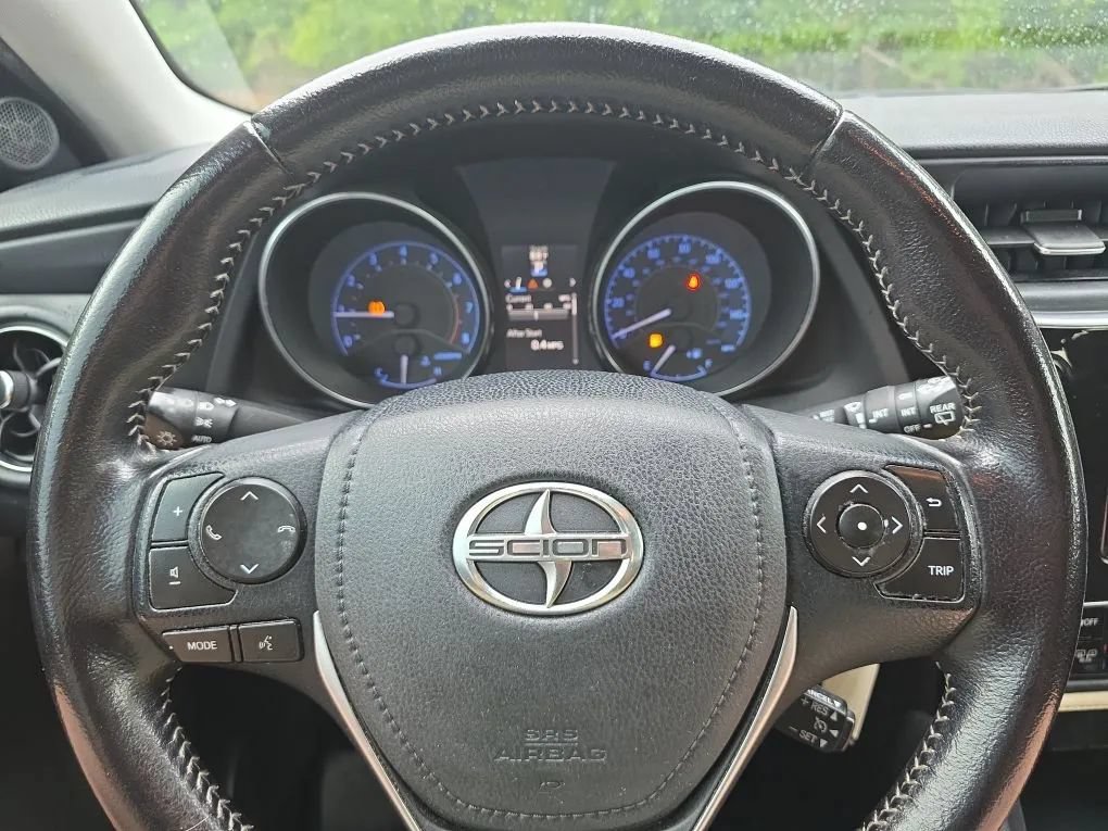 Used 2016 Scion iM FWD image 15