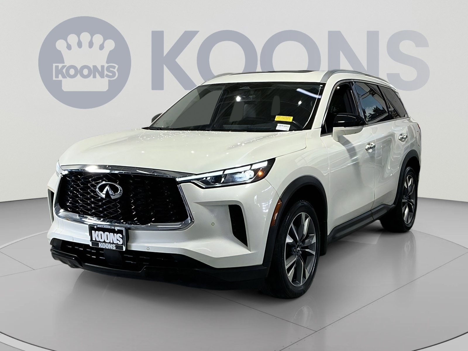 Used 2023 INFINITI QX60 Luxe w/ Vision Package AWD/4WD image 1