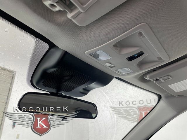 New 2025 Ford Maverick XLT w/ XLT Luxury Package image 18