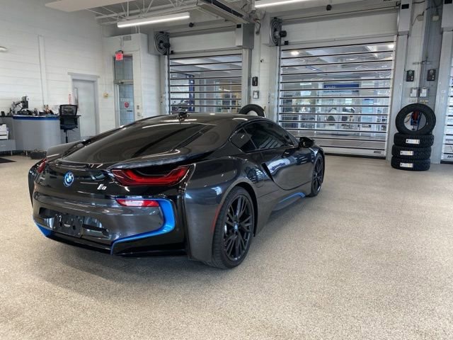 Used 2015 BMW i8 image 5