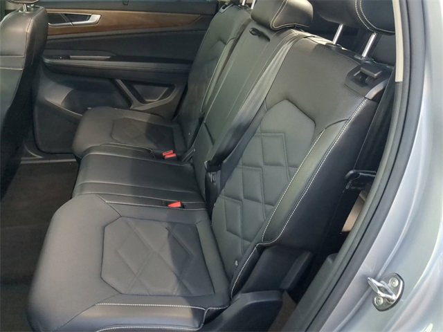 Certified 2024 Volkswagen Atlas SE image 18