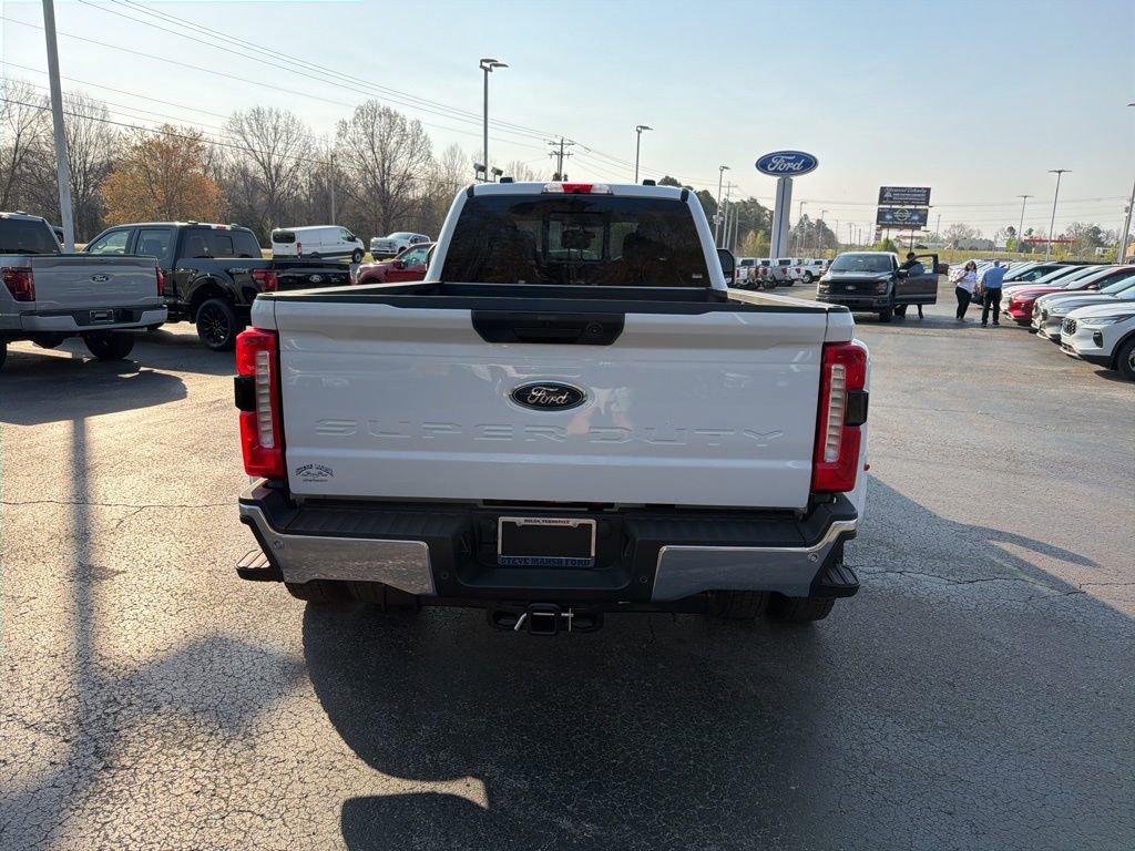 New 2026 Ford F450 XL w/ 360-Degree Camera Package image 4