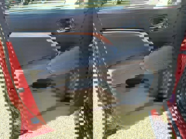 Certified 2024 Chevrolet Colorado Z71 w/ Z71 Convenience Package 2 image 17