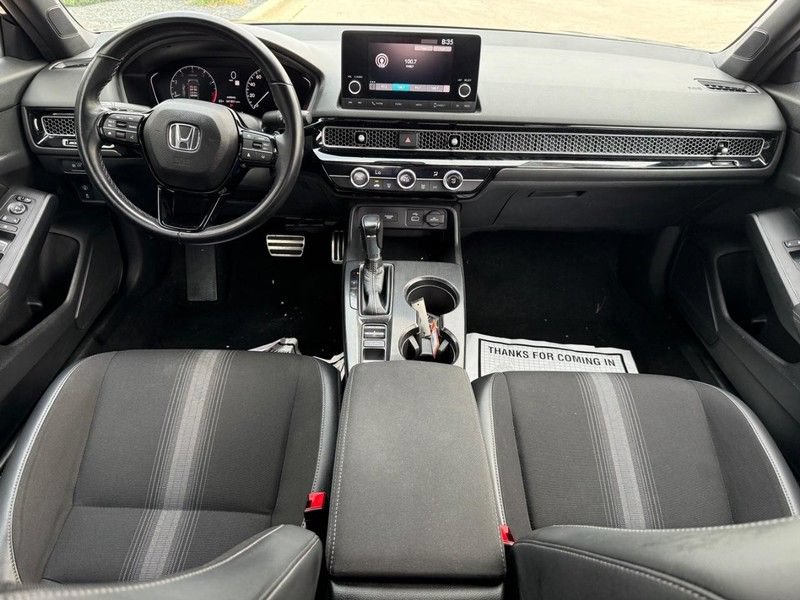 Used 2023 Honda Civic Sport image 13