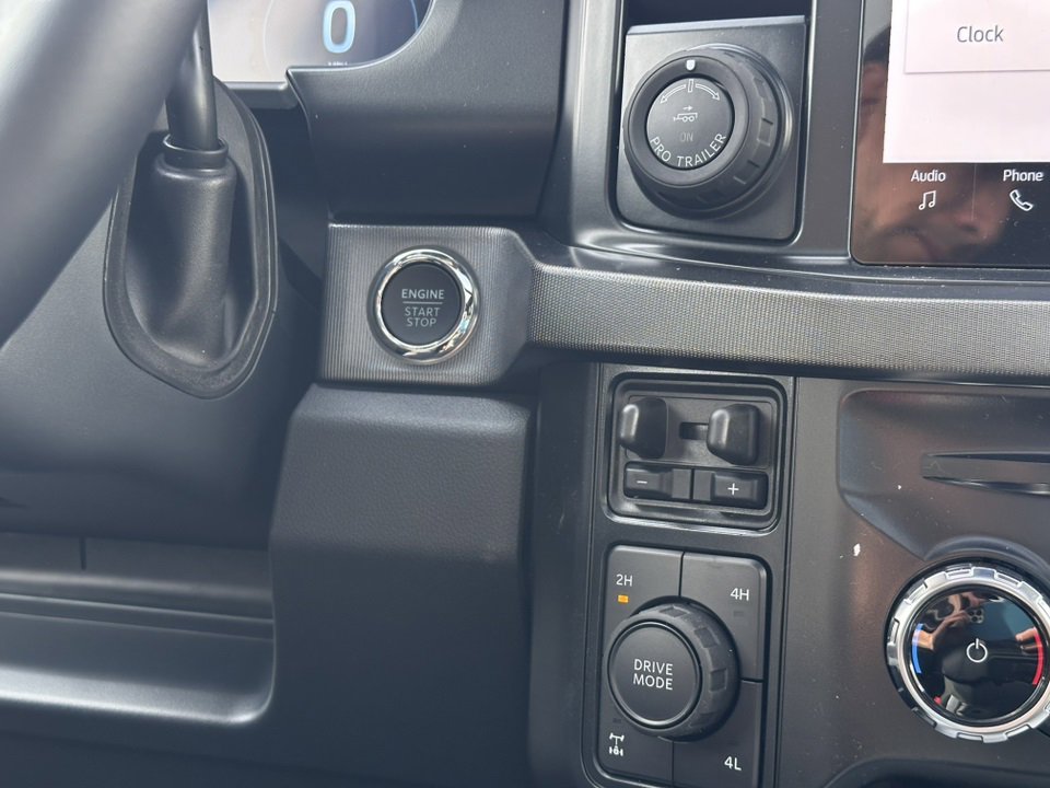 New 2025 Ford F250 Platinum image 35