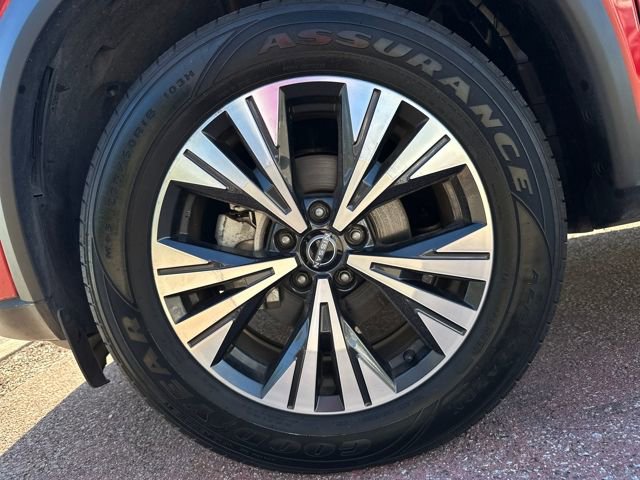 Used 2023 Nissan Rogue SV AWD/4WD image 27