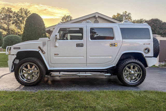 Used 2005 HUMMER H2 AWD/4WD image 2