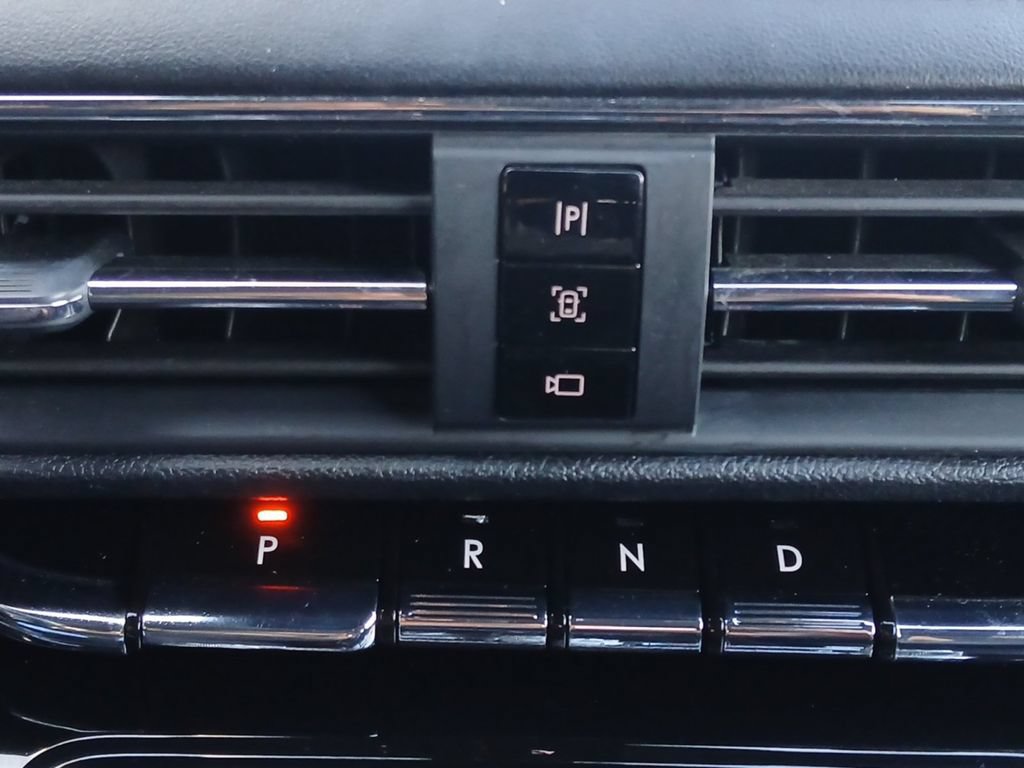 Used 2020 Lincoln Corsair Reserve FWD image 10