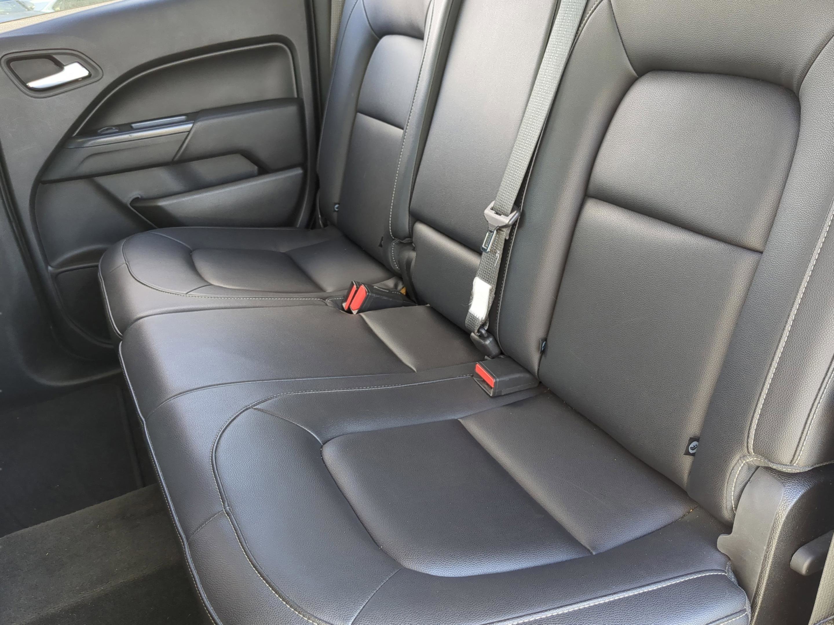 Used 2018 Chevrolet Colorado LT w/ Luxury Package, Chrome RWD image 19