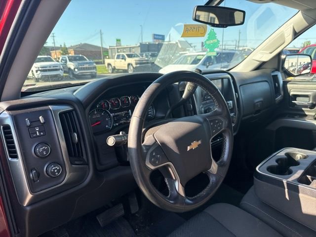 Used 2018 Chevrolet Silverado 1500 LT w/ All Star Edition AWD/4WD image 17