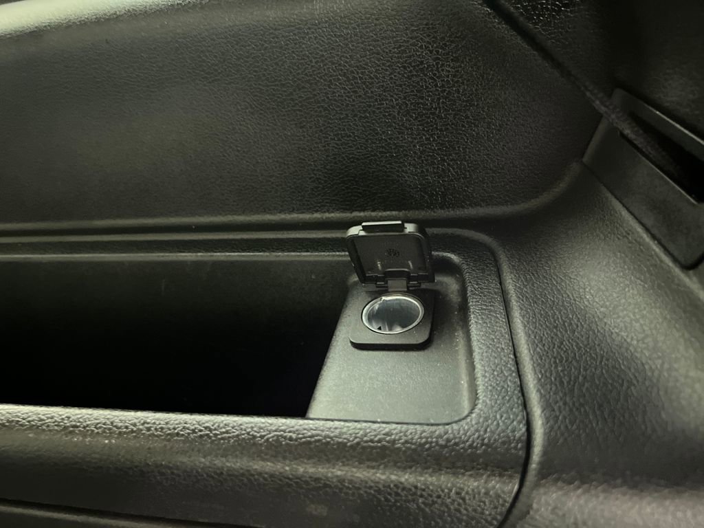 Used 2024 Ford Expedition Max XLT image 45