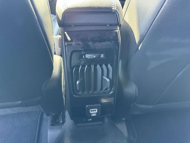 Used 2026 Jeep Compass Limited AWD/4WD image 19