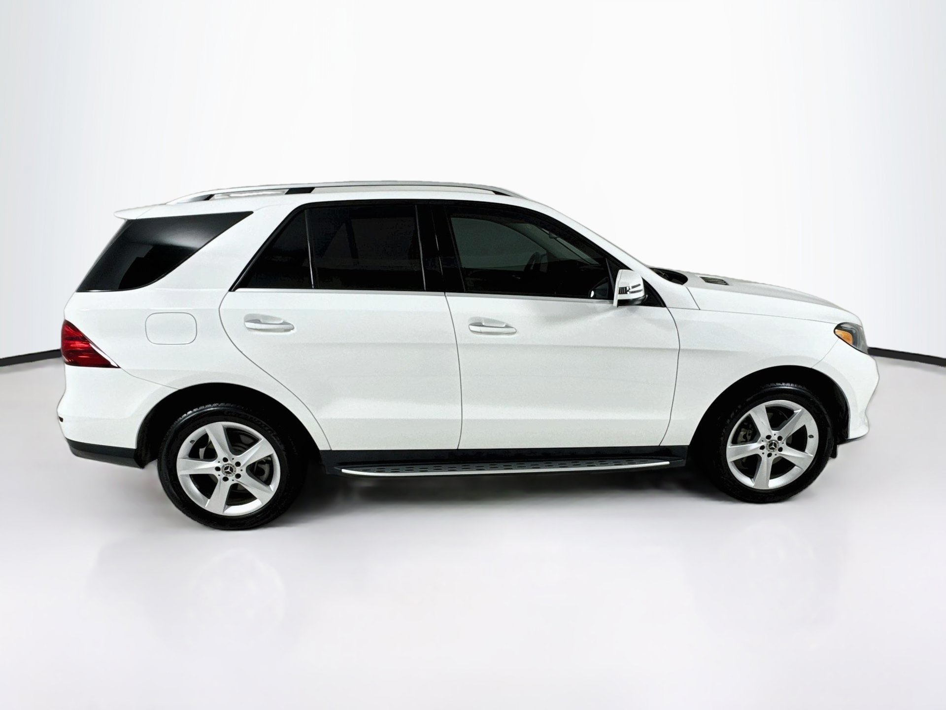 Used 2017 Mercedes-Benz GLE 350 image 9