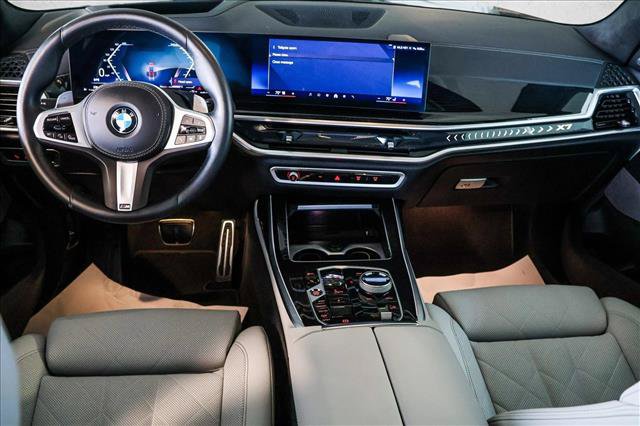 Certified 2026 BMW X7 xDrive40i AWD/4WD image 23