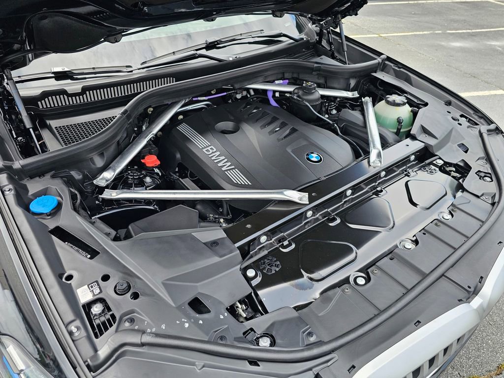 Used 2026 BMW X5 sDrive40i w/ Parking Assistance Package image 27