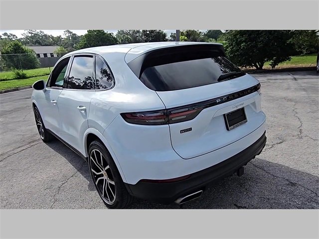 Used 2023 Porsche Cayenne image 17