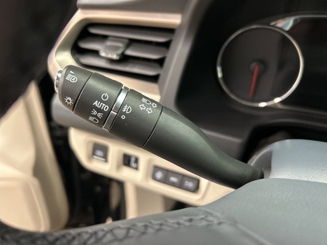 Used 2023 GMC Acadia Denali image 21