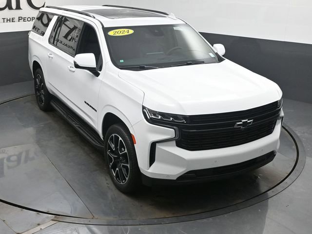 Used 2024 Chevrolet Suburban RST w/ Luxury Package image 49