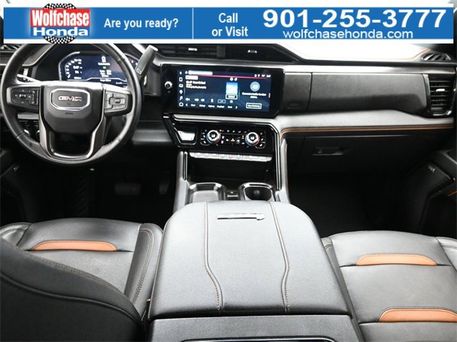 Used 2024 GMC Sierra 2500 AT4 w/ AT4 Premium Plus Package image 9