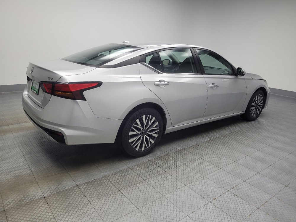 Used 2023 Nissan Altima 2.5 SV image 10
