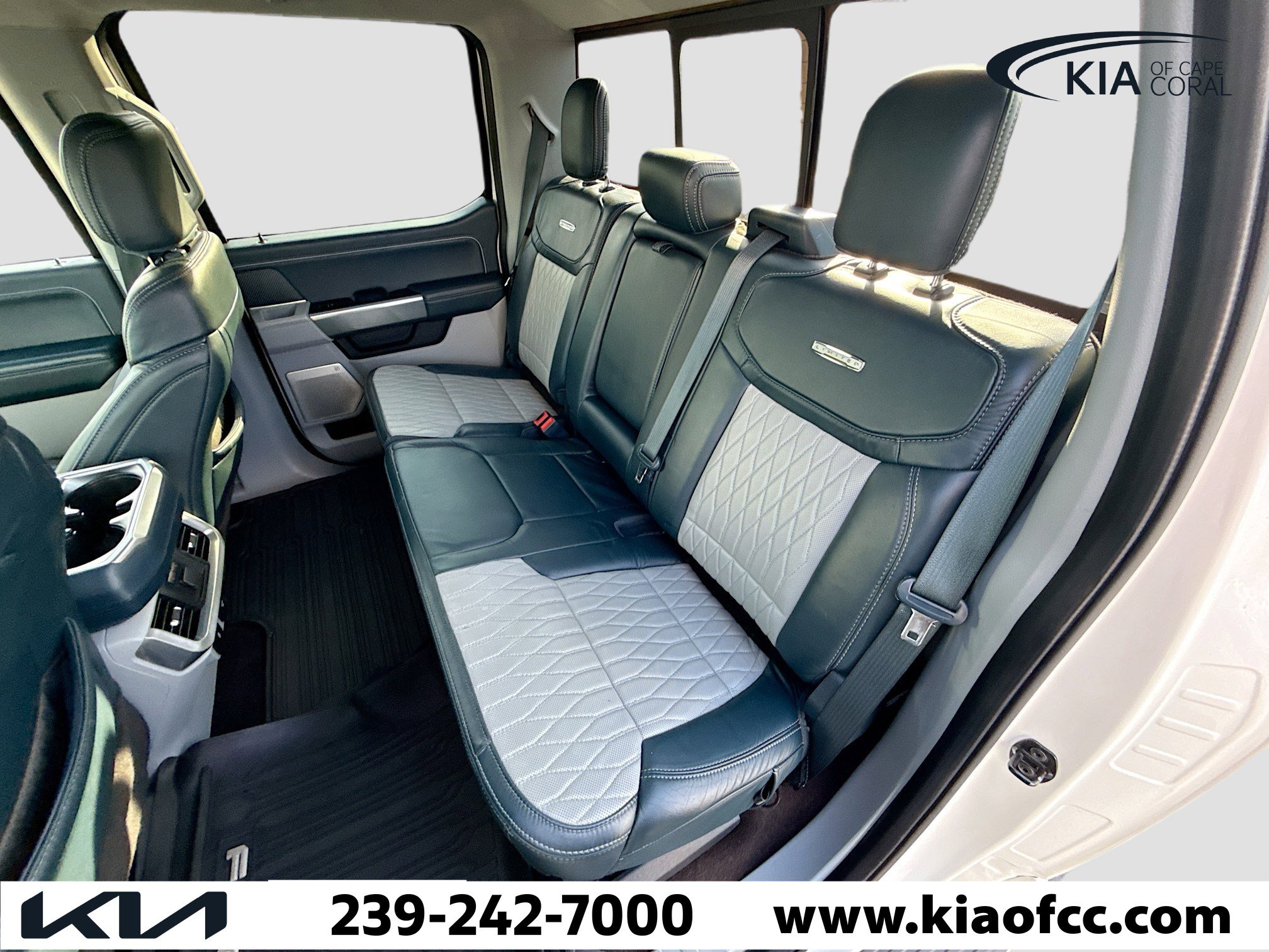 Used 2022 Ford F150 Limited image 18
