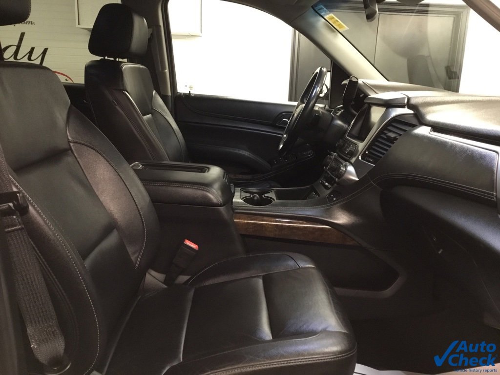 Used 2018 Chevrolet Tahoe LT w/ LT Signature Package image 40
