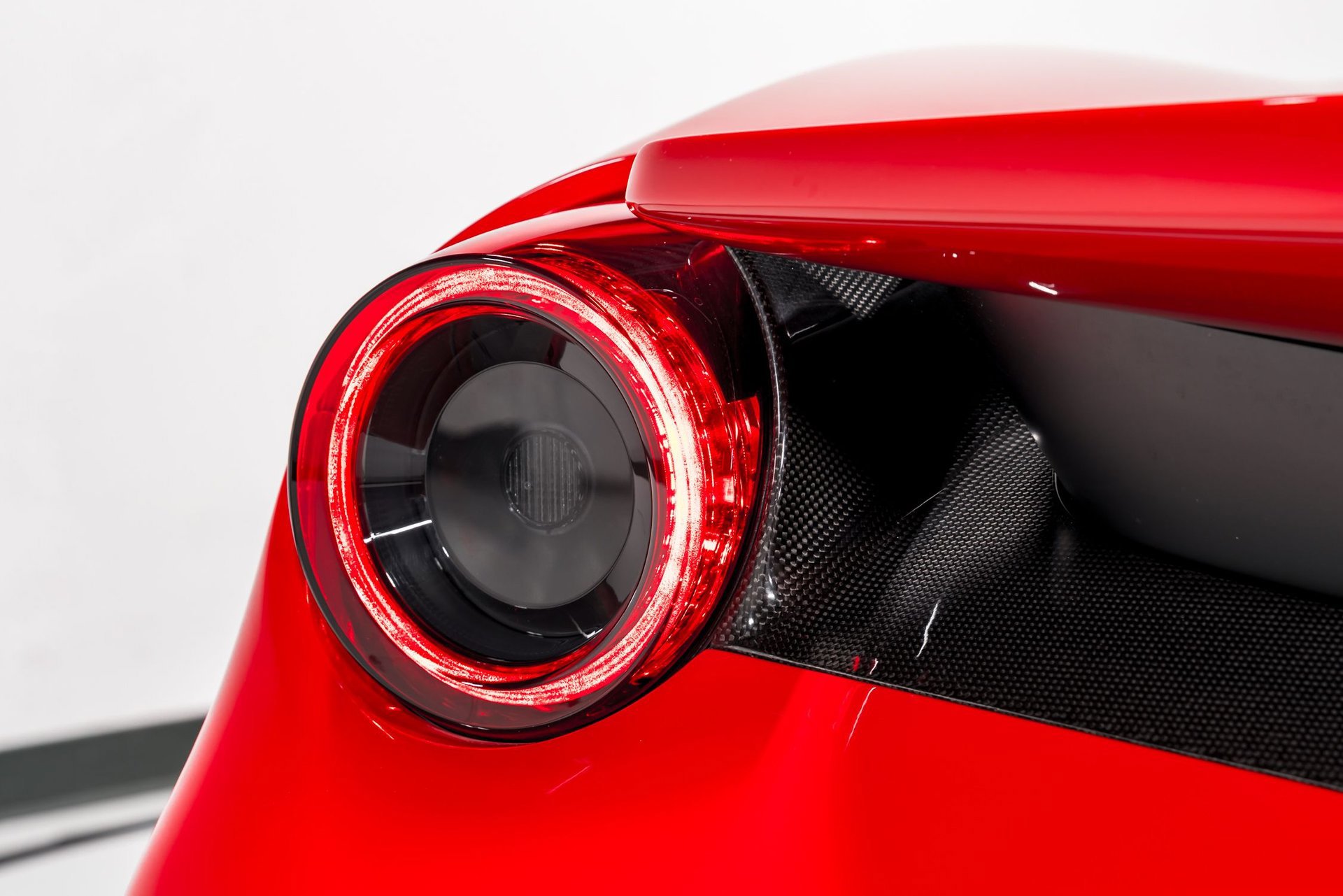 Used 2020 Ferrari 488 Pista Coupe image 48