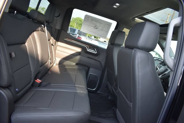 New 2026 Chevrolet Silverado 1500 RST w/ Redline Edition AWD/4WD image 17