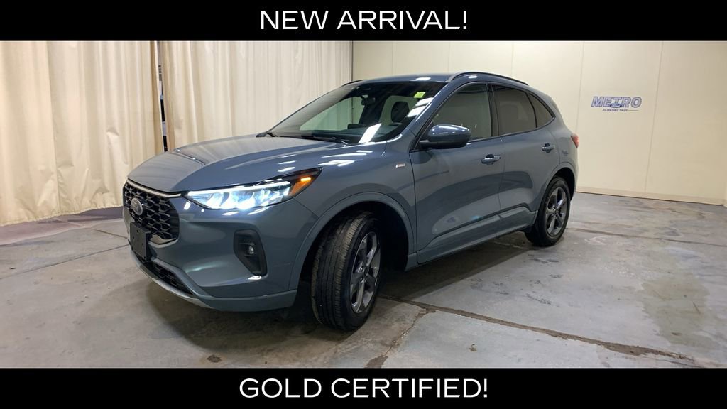Certified 2023 Ford Escape ST-Line Select AWD/4WD image 42