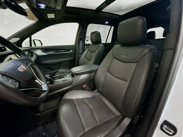 Used 2023 Cadillac XT6 Premium Luxury image 24