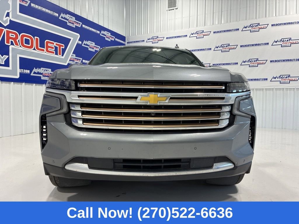 Used 2022 Chevrolet Suburban High Country image 9