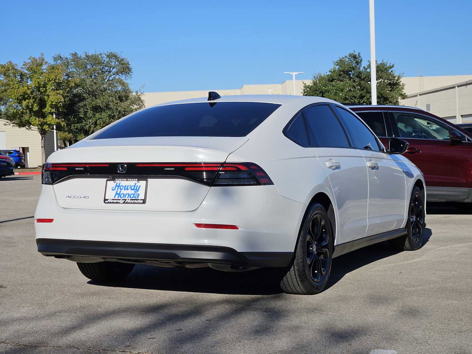 Certified 2025 Honda Accord SE image 6