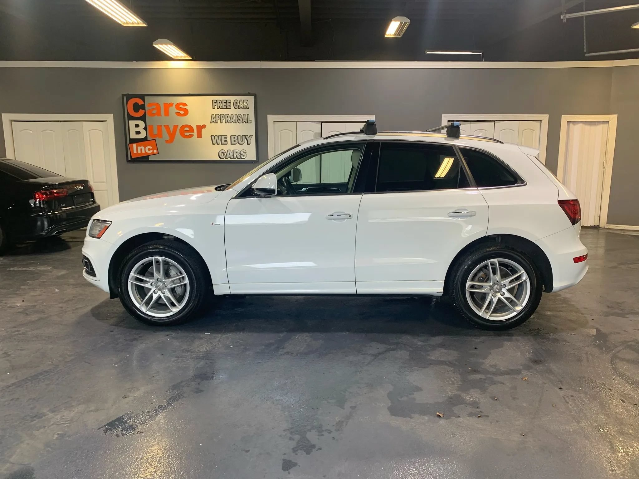 Used 2015 Audi Q5 3.0T Premium Plus w/ Technology Package AWD/4WD image 3