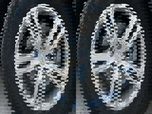 Used 2020 GMC Terrain SLE image 10