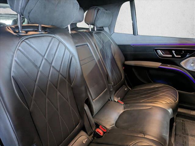 Used 2023 Mercedes-Benz EQS 580 4MATIC SUV image 20