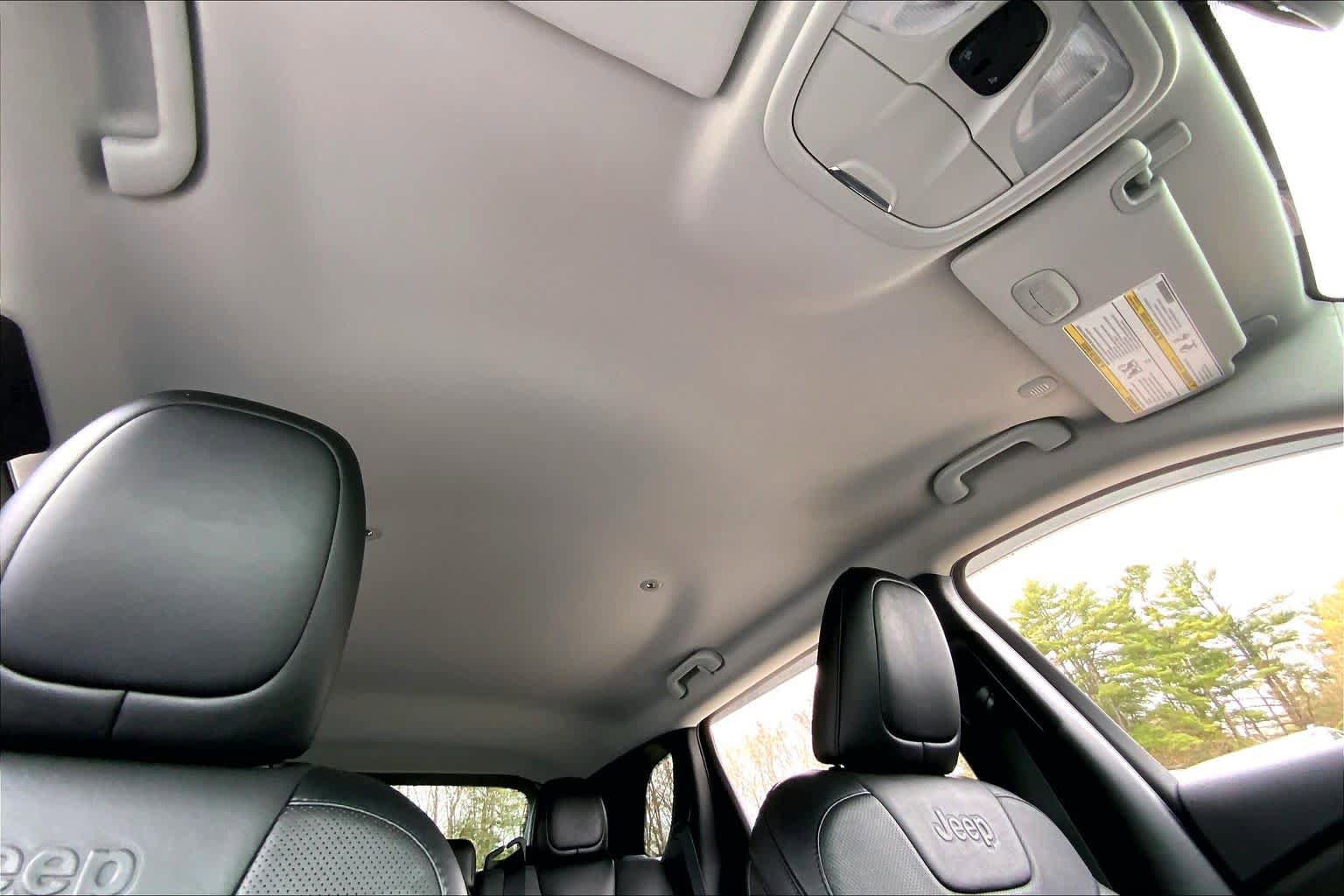 Used 2023 Jeep Cherokee Altitude Lux AWD/4WD image 14