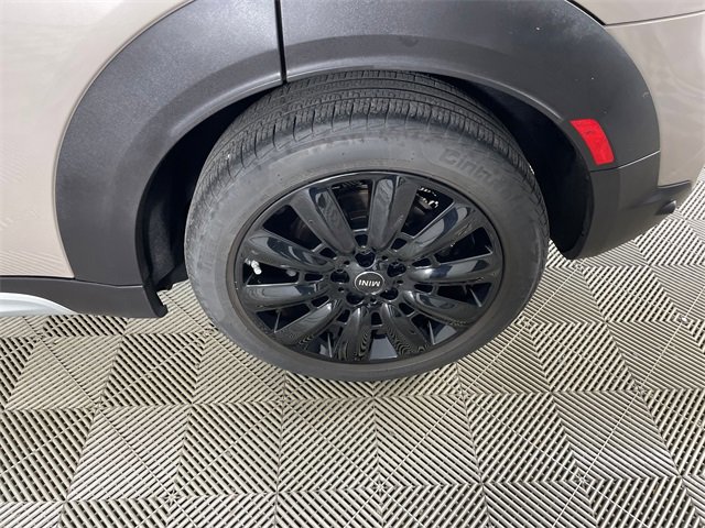 Used 2023 MINI Cooper Countryman S w/ Signature Upholstery Package image 23