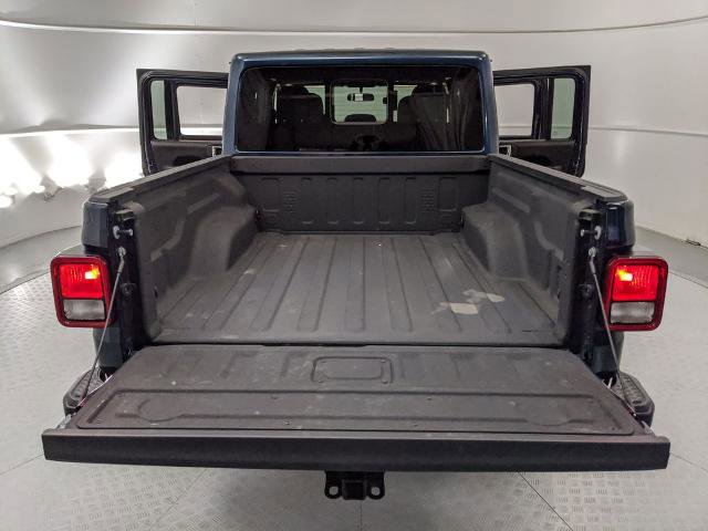 Used 2025 Jeep Gladiator Sport image 7